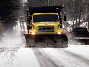 Why that KDOT plow truck is not going faster?