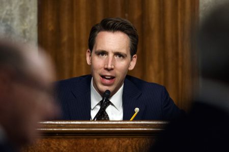 Hawley continues opposing Ukraine funding