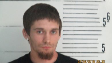 Photo of Man arrested after 22-minute police pursuit