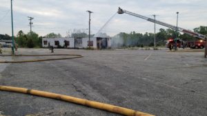Fire destroys building on West 7th in Joplin
