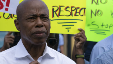 Photo of NYC Mayor blasted for demeaning comment about Kansas