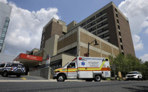 5 year old Missouri boy calls 911 when his mom suddenly goes into labor