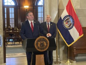 Missouri Attorney General weighs in on middle schoolers exposed to Drag Show by school