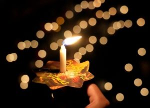 Exercise caution with holiday candles