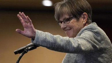 Photo of Kansas awarded Gold Shovel Award for third straight year