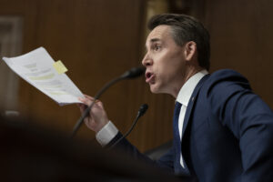 Hawley sponsoring bill to revoke China’s ‘normal’ trade relations status