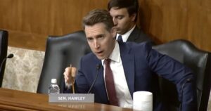 Hawley criticizes use of TikTok by National guardsman to promote military life