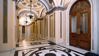 Photo of How did local Congressmen vote on the Fiscal Responsibility Act?