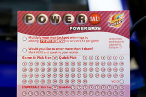 Powerball jackpot is now $1 billion