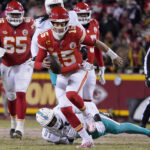 Dolphins Chiefs Football