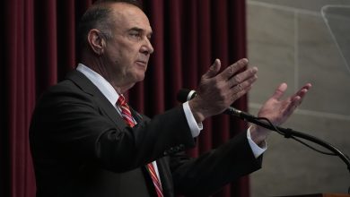 Photo of Governor Kehoe announces Special Session on Congressional Redistricting and Initiative Petition Reform