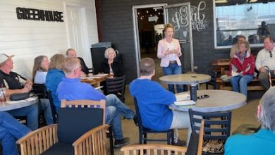 Photo of Senator Carter holds town hall meeting on new environmental laws in Missouri