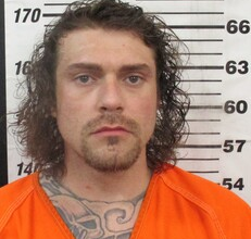 Photo of Man arrested in southeast Kansas after police pursuit