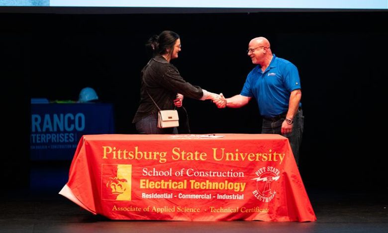 Electrical signing (1)